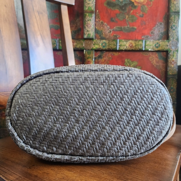 Banana Republic Crossbody Weaved Resort Tote Bag - Picture 5 of 10